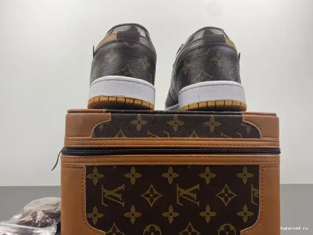 LOW 1 Off-Louis OW Jordan x AJ1 Air 0419